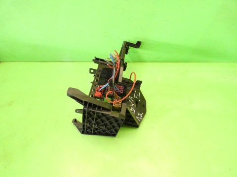 Skrzynka przekaźników 6Q0972595A SEAT IBIZA III 6L 1.2 12V 02-05