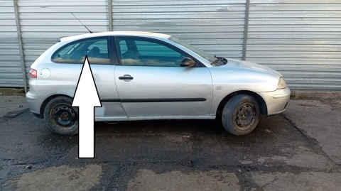 Szyba karoseryjna uchylna prawa tył SEAT IBIZA III 6L 3D 02-05