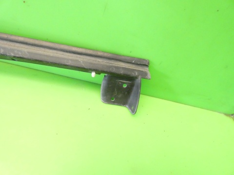 Listwa zgarniająca lewa przód 6L3837477 SEAT IBIZA III 6L 3D 02-05