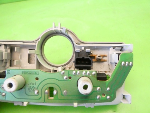 Lampka oświetlenie kabiny 1J0947105 SEAT IBIZA III 6L 02-05