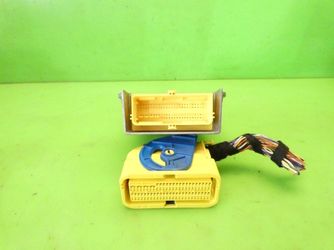 Moduł sensor airbag 8P0959655P 0285010680 AUDI A3 8P FL 1.4 TFSI 08-13