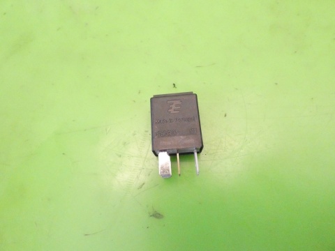 Przekaźnik 404 7M0951253C AUDI A3 8P FL 1.4 TFSI 08-13