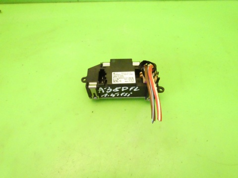 Opornik rezystor wentylatora dmuchawy 3C0907521F AUDI A3 8P FL 1.4 TFSI 08-