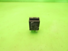 Przekaźnik 404 7M0951253C AUDI A3 8P FL 1.4 TFSI 08-13