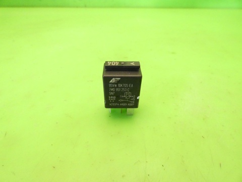 Przekaźnik 404 7M0951253C AUDI A3 8P FL 1.4 TFSI 08-13