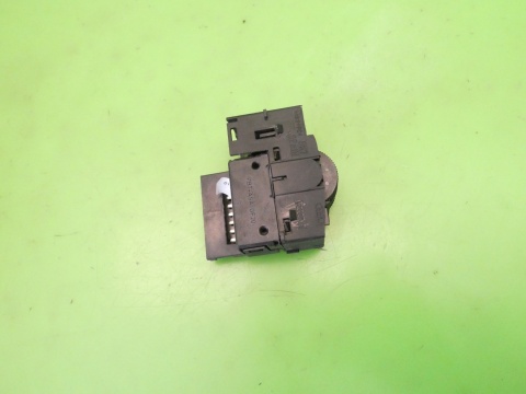 Przełącznik regulacji poziomu świateł 8P0919094 AUDI A3 8P FL 08-13