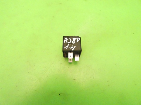 Przekaźnik 643 8K0951253 AUDI A3 8P FL 1.4 TFSI 08-13