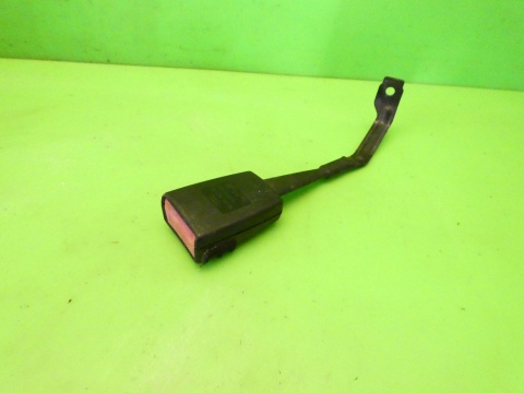 Zatrzask zapięcie pasa prawy przód 8P0857756F AUDI A3 8P FL 5D 08-13