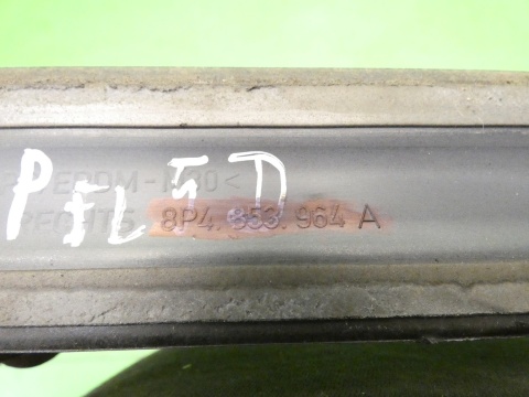 Listwa drzwiowa prawa tył 8P4853964A LZ7L AUDI A3 8P FL 5D 08-13