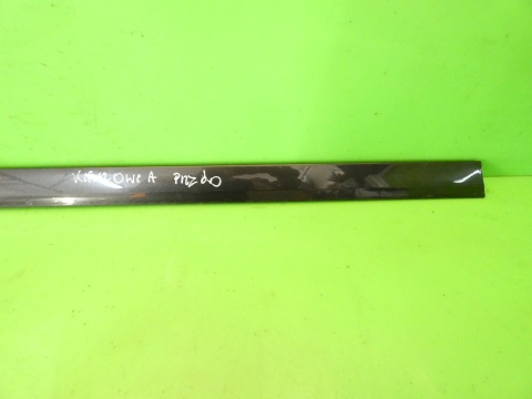 Listwa drzwiowa lewa przód dół 8P4853959D LZ7L AUDI A3 8P FL 5D 08-13