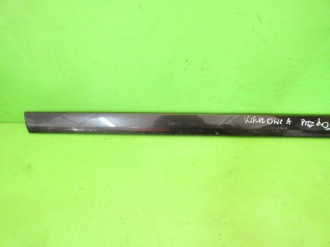 Listwa drzwiowa lewa przód dół 8P4853959D LZ7L AUDI A3 8P FL 5D 08-13