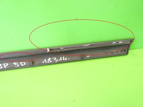 Listwa drzwiowa lewa przód dół 8P4853959D LZ7L AUDI A3 8P FL 5D 08-13