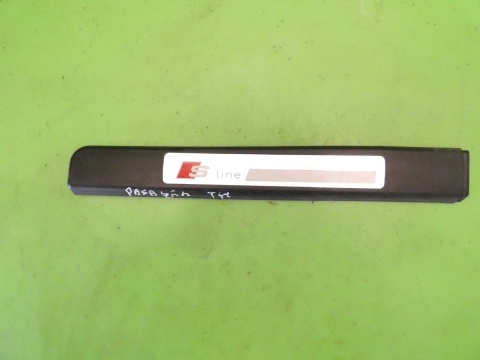 Listwa nakładka na próg prawa tył sline AUDI A3 8P FL 5D 08-13