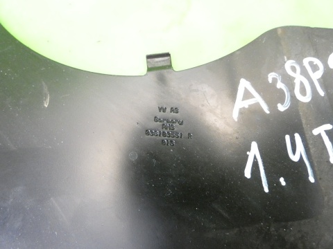 Flansza dystans skrzyni biegów 036103551R AUDI A3 8P FL 1.4 TFSI 08-13