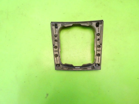 Ramka dekor zmiany biegów AUDI A3 8P FL 08-13