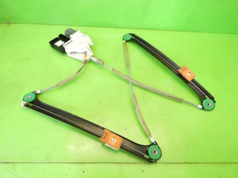 Mechanizm podnośnik szyby prawy przód AUDI A3 8P FL 5D SPORTBACK 08-13