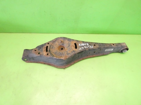 Wahacz poprzeczny prawy tył dół AUDI A3 8P FL 1.4 TFSI 5D 08-13