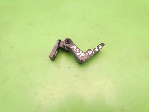 Zawias drzwi prawy przód góra LZ7L AUDI A3 8P FL 5D 08-13