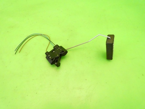 Czujnik poziomu paliwa pływak AUDI A3 8P FL 1.4 TFSI 5D HB 08-13