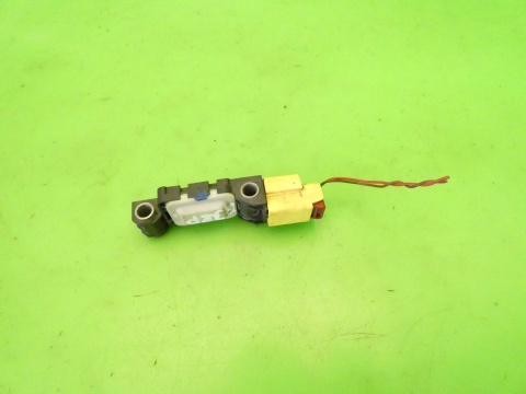 Czujnik uderzeniowy przód 8J0959651 AUDI A3 8P FL 1.4 TFSI 08-13