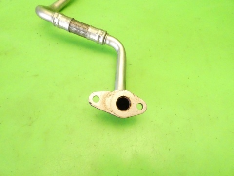 Rurka przewód oleju turbiny 030907601E AUDI A3 8P FL 1.4 TFSI 08-13