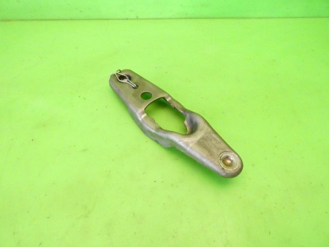 Łapa łożyska oporowego sprzęgła AUDI A3 8P FL 1.4 TFSI 08-13