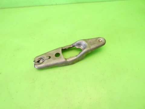 Łapa łożyska oporowego sprzęgła AUDI A3 8P FL 1.4 TFSI 08-13