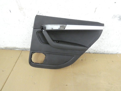 Boczek tapicerka drzwi prawa tył AUDI A3 8P FL 5D SPORTBACK SLINE 08-13