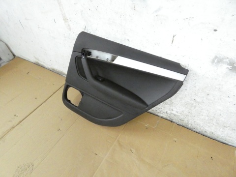 Boczek tapicerka drzwi prawa tył AUDI A3 8P FL 5D SPORTBACK SLINE 08-13