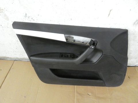 Boczek tapicerka drzwi lewa przód AUDI A3 8P FL 5D SPORTBACK SLINE 08-13