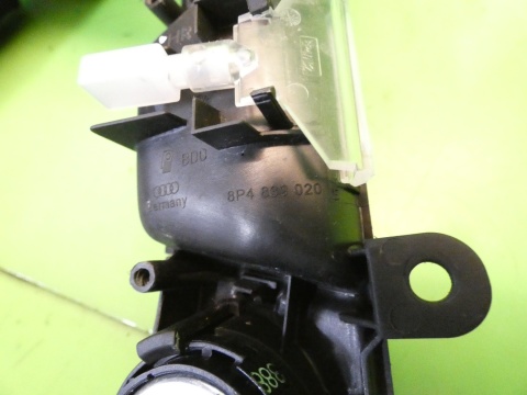 Klamka wewnętrzna podświetlana prawa tył AUDI A3 8P FL 5D SPORTBACK 08-13