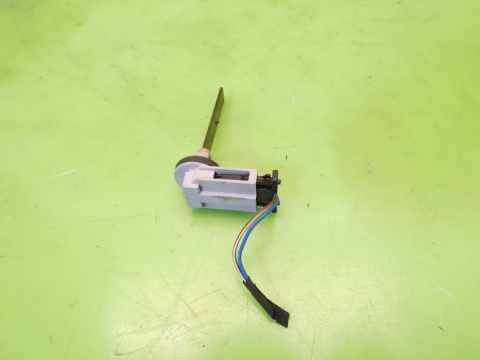 Czujnik temperatury nawiewu 4B0820539 AUDI A3 8P FL 1.4 TFSI