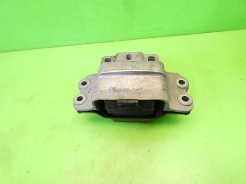 Łapa poduszka skrzyni biegów 1K0199555L AUDI A3 8P FL 1.4 TFSI 08-13