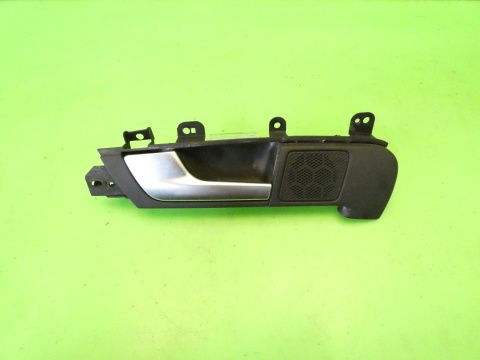 Klamka wewnętrzna podświetlana lewa tył AUDI A3 8P FL 5D SPORTBACK 08-13