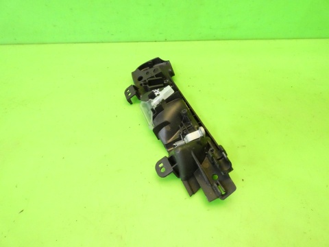 Klamka wewnętrzna podświetlana prawa przód AUDI A3 8P FL 5D SPORTBACK 08-13