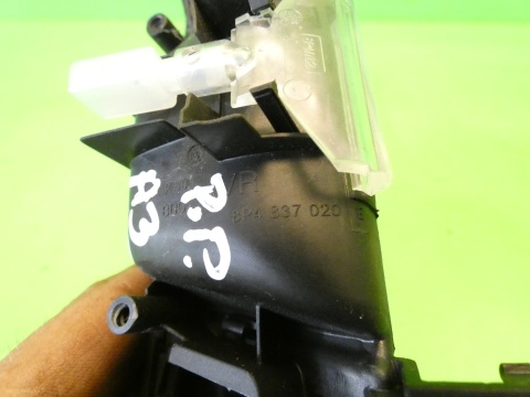 Klamka wewnętrzna podświetlana prawa przód AUDI A3 8P FL 5D SPORTBACK 08-13