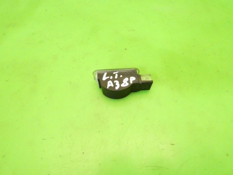 Lampka boczka lewa tył dół AUDI A3 8P FL 5D SPORTBACK 08-13