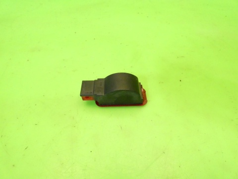 Lampka boczka prawa przód obrys AUDI A3 8P FL 5D SPORTBACK 08-13