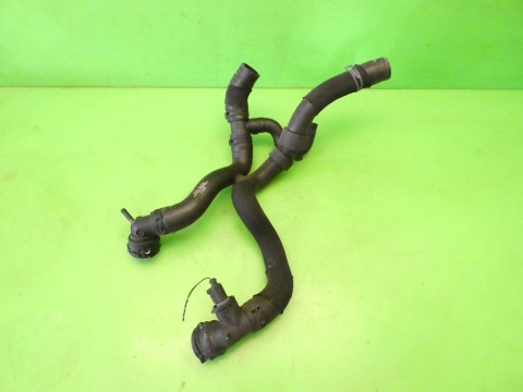 Rura przewód wąż chłodnicy wody 1K0121049CH AUDI A3 8P FL 1.4 TFSI