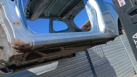 Próg lewy 33Y MAZDA 2 II DE 3D HB 07-10