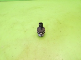 Czujnik ciśnienia paliwa 03C127026D AUDI A3 8P FL 1.4 TFSI 08-13