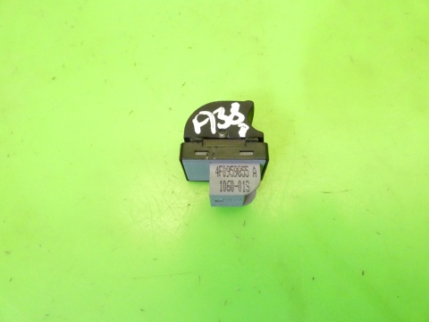 Przełącznik szyby prawy przód 4F0959855A AUDI A3 8P FL 5D SPORTBACK 08-13