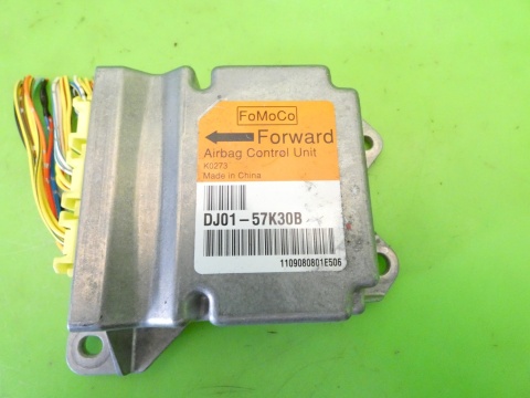 Moduł sensor airbag poduszek DJ01-57K30B MAZDA 2 II DE 1.3 07-10