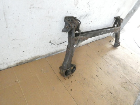 Belka oś tył tylna zawieszenia VW GOLF MK3.5 III IV CABRIO 1.8 98-02