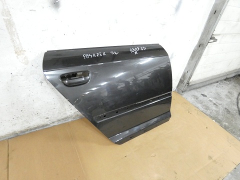 Drzwi prawe tył poszycie LZ7L AUDI A3 8P FL 5D SPORTBACK 08-13