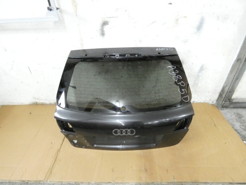 Klapa tył bagażnika + szyba tylna LZ7L AUDI A3 8P FL 5D SPORTBACK sline 08-