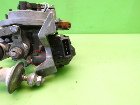 Monowtrysk przepustnica 050133015M 0438201081 AUDI 80 B4 2.0 8V ABT 91-96