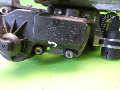 Monowtrysk przepustnica 050133015M 0438201081 AUDI 80 B4 2.0 8V ABT 91-96