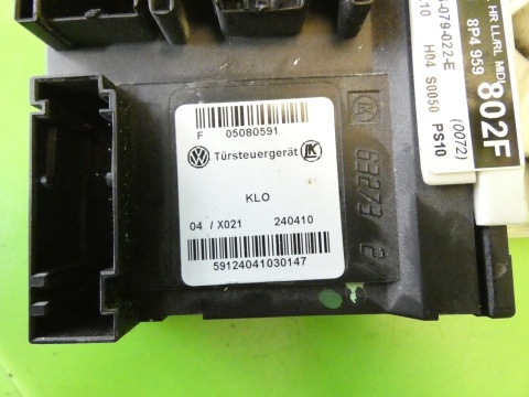 Mechanizm podnośnik szyby prawy tył AUDI A3 8P FL 5D SPORTBACK 08-13