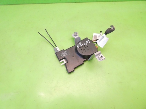 Wzmacniacz anteny antenowy 8P4035225D AUDI A3 8P FL 1.4 TFSI 08-13